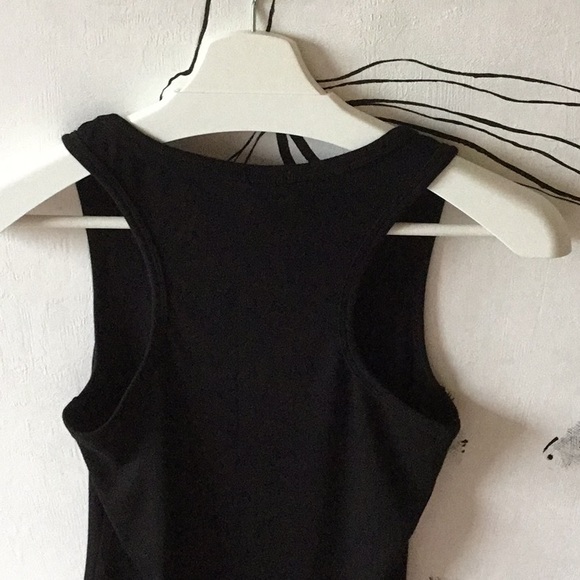 Racer-back Layering Top - Picture 3 of 4